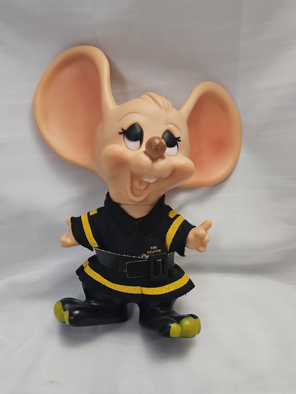 Huron Products Co. Firefighter Freddy Mouse Bank Figurine Plastic Uniform VTG